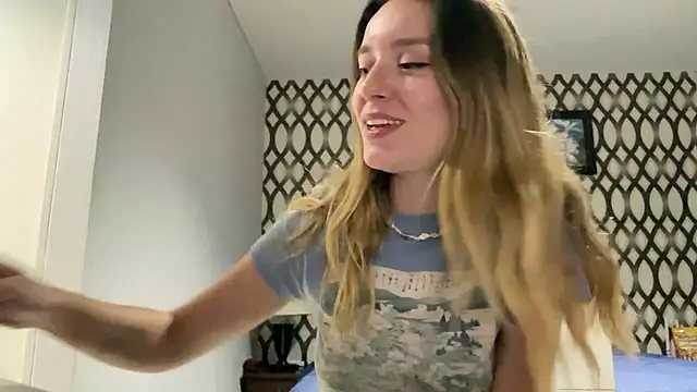 SirenaBelle online show from 01.26.25