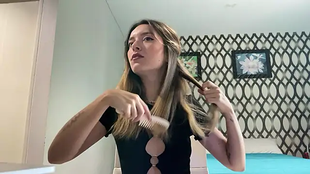 SirenaBelle online show from 02.08.25