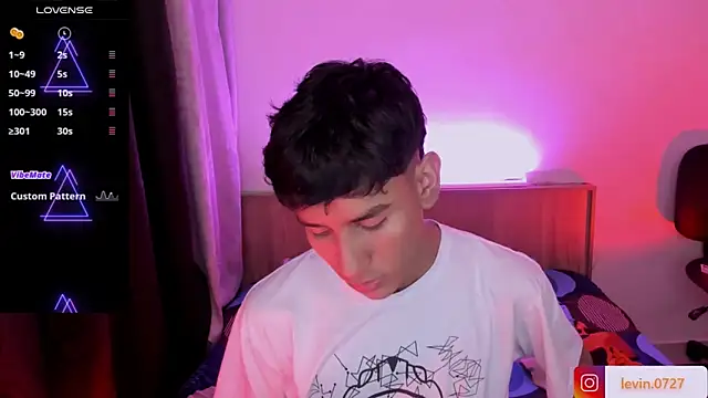 Levin Hikaru online show from 04.04.26