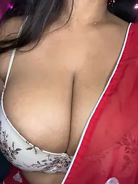 Snapshot of Playful__Princess chatting on 01.28.25 Playful Princess online show from 01.28.25