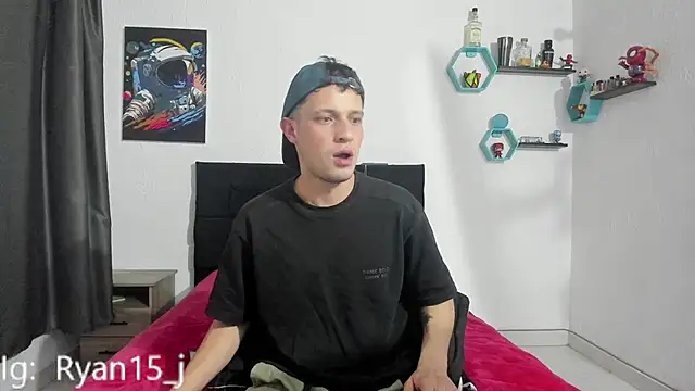 Snapshot of RyanHorseman chatting on 03.19.25 RyanHorseman online show from 03.19.25