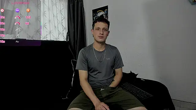 Snapshot of RyanHorseman chatting on 11.22.25 RyanHorseman online show from 11.22.25