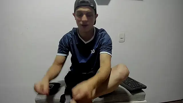 Snapshot of RyanHorseman chatting on 04.16.26 RyanHorseman online show from 04.16.26