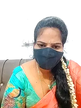 Snapshot of melina214 chatting on 03.03.26 melina214 online show from 03.03.26