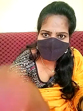 Snapshot of melina214 chatting on 03.10.26 melina214 online show from 03.10.26