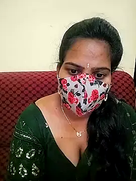 Snapshot of melina214 chatting on 03.11.26 melina214 online show from 03.11.26