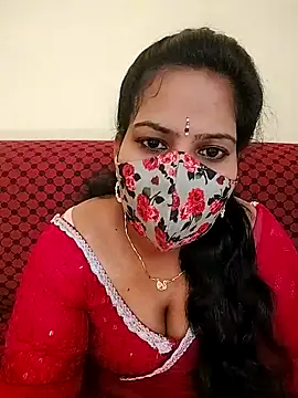 Snapshot of melina214 chatting on 03.18.26 melina214 online show from 03.18.26