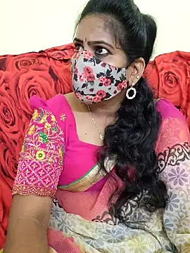 Snapshot of melina214 chatting on 04.12.26 melina214 online show from 04.12.26