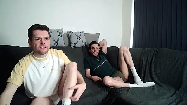 twotwinkhusbandss online show from 04.04.26