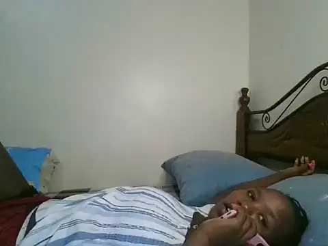 Sonnia  online show from 02.25.25