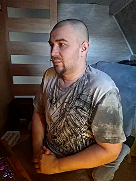 Foxyshaved online show from 03.07.26