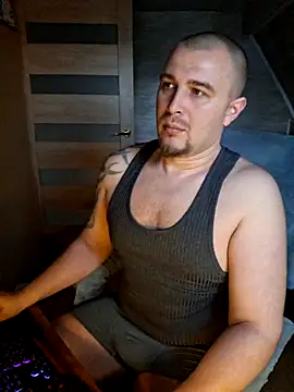 Foxyshaved online show from 04.16.26