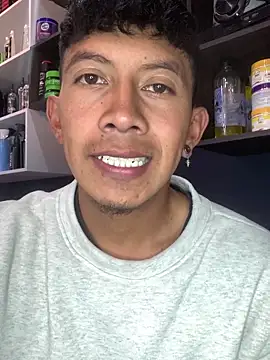 Chocolatito26 online show from 01.23.25