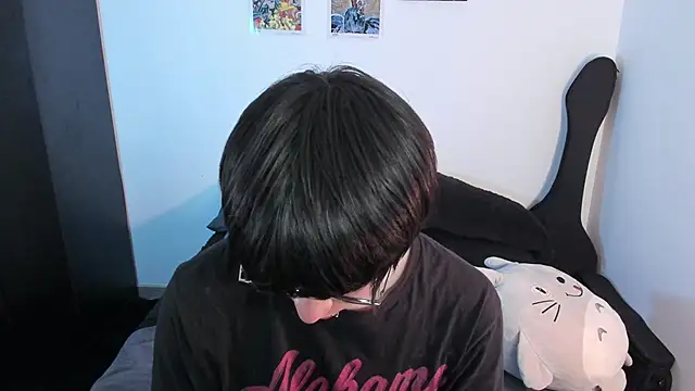 Snapshot of Aventure_Twinks chatting on 04.11.26 Aventure Twinks online show from 04.11.26