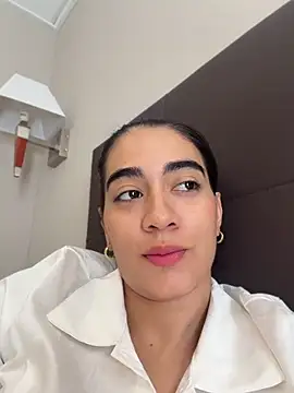 ZarahEvans online show from 06.07.26