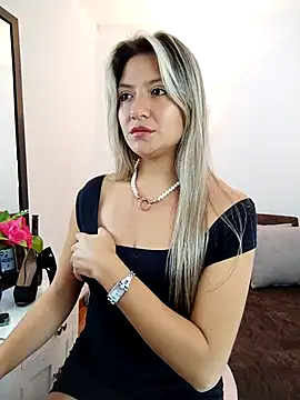 valeriahunter1 online show from 03.14.25