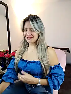 valeriahunter1 online show from 09.27.25