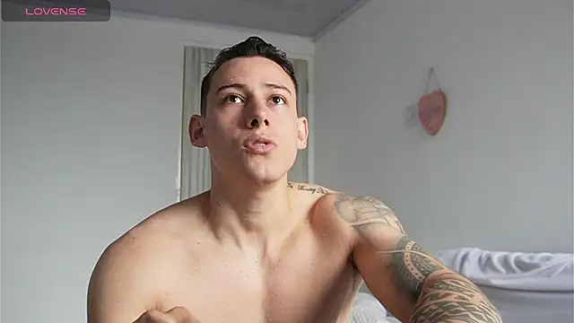 Muscle King Cum online show from 04.21.26