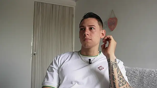 Muscle King Cum online show from 05.18.26