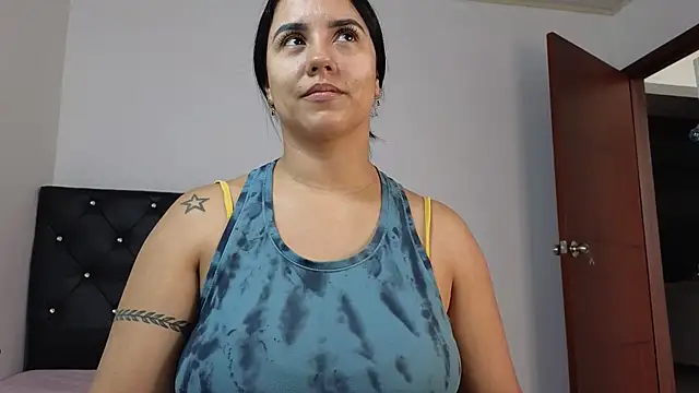 tatiana big ass boobs online show from 12.19.25