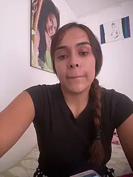 Snapshot of JuanaSimons chatting on 07.26.26 JuanaSimons online show from 07.26.26