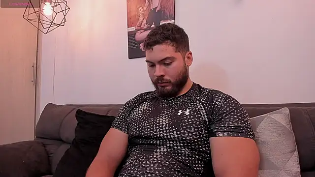 SebastianVilla  online show from 09.12.25