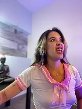 Snapshot of Emilia_Bakerr chatting on 02.17.25 Emilia Bakerr online show from 02.17.25