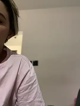 Snapshot of Emilia_Bakerr chatting on 02.20.25 Emilia Bakerr online show from 02.20.25