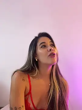 Snapshot of Emilia_Bakerr chatting on 03.07.25 Emilia Bakerr online show from 03.07.25