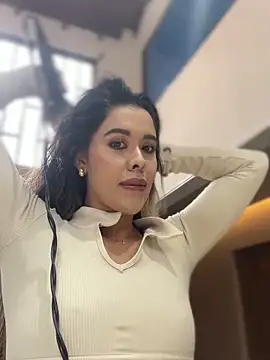 Snapshot of Emilia_Bakerr chatting on 03.21.25 Emilia Bakerr online show from 03.21.25