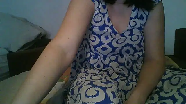 Snapshot of Lucinka1 chatting on 03.19.25 Lucinka1 online show from 03.19.25