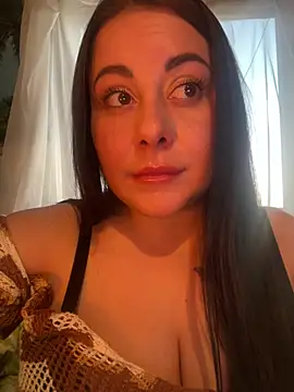 DaisyStreet online show from 04.25.26