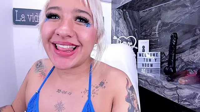 miss danika online show from 01.24.25