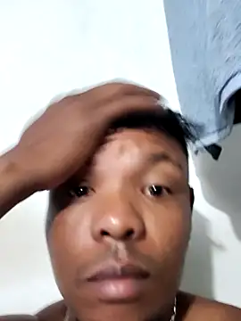 hugo3918  online show from 02.06.26