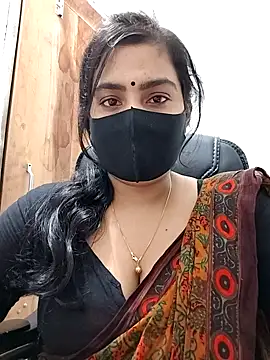 Ritusri Dotta online show from 02.15.25