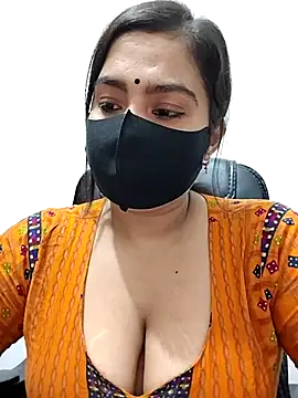 Ritusri Dotta online show from 10.18.25