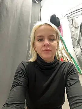 LikaCat online show from 01.08.25