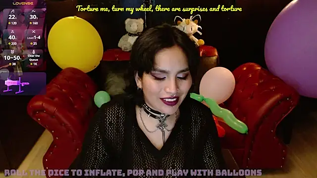 Snapshot of kureiji_hentaii chatting on 12.28.24 kureiji hentaii online show from 12.28.24