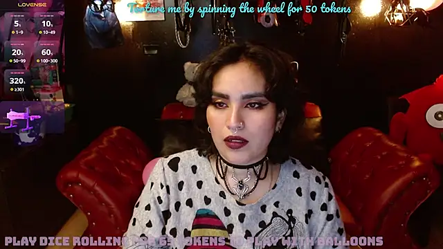 Snapshot of kureiji_hentaii chatting on 01.20.25 kureiji hentaii online show from 01.20.25
