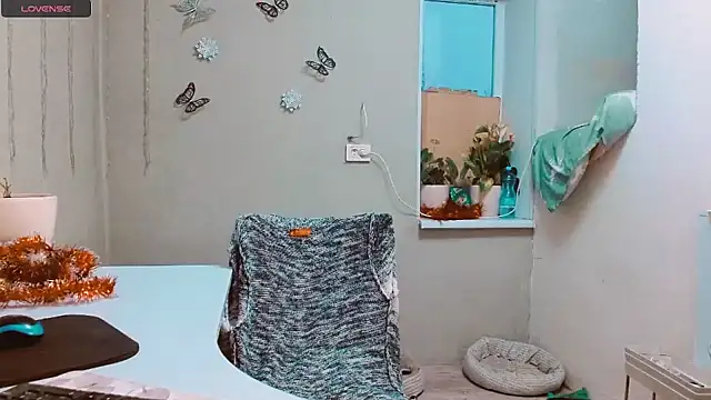 Snapshot of RosaJil chatting on 12.09.24 RosaJil online show from 12.09.24