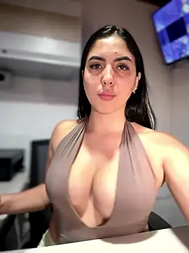 MarianaBenz online show from 01.16.26