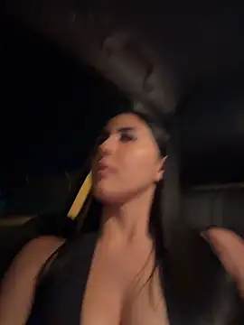 MarianaBenz online show from 07.14.26