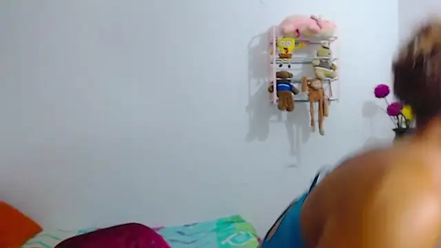 Snapshot of bardotbigcockts chatting on 10.08.25 bardotbigcockts online show from 10.08.25