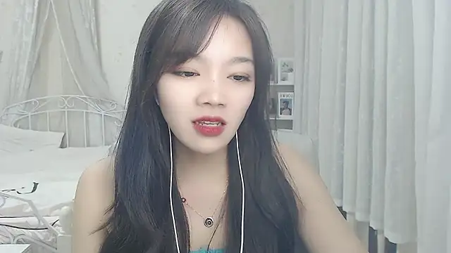 Snapshot of Jenny-Z chatting on 02.23.26 Jenny-Z online show from 02.23.26