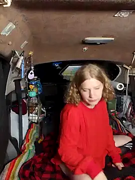 Snapshot of shadow199393 chatting on 10.15.25 shadow199393 online show from 10.15.25