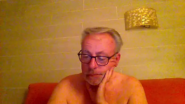 tuggy59 online show from 05.22.26