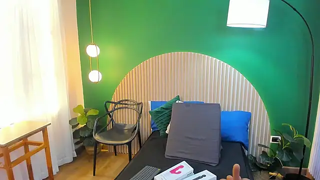 taylor bennet online show from 09.28.25