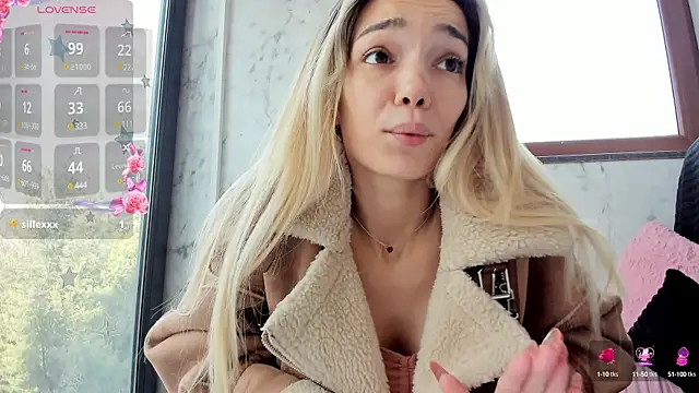 Sassy Teen online show from 02.13.25