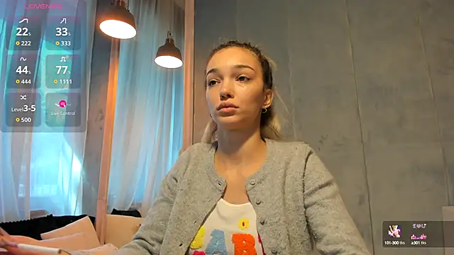 Sassy Teen online show from 09.19.25