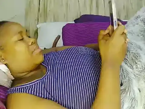 Real1SweetQueen online show from 05.18.26